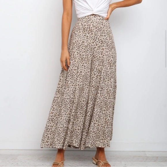 Petal & Pup Pants - Petal & Pup Shelby Wide-Leg Pants Beige Small